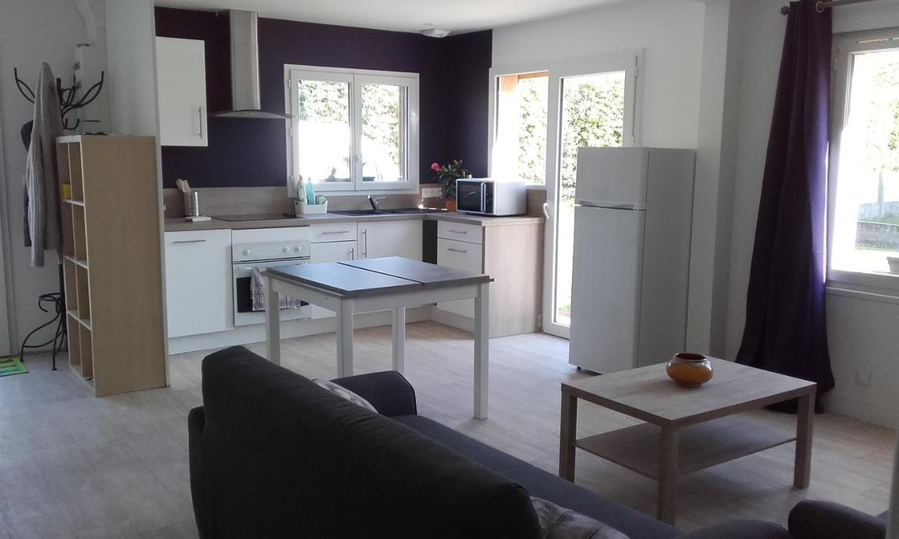 Maison Familiale Avec Jardin Au Coeur Du D Day Port-en-Bessin-Huppain Εξωτερικό φωτογραφία